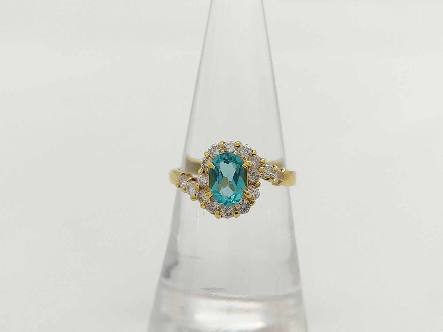 Colored Stone 0.84ct D0.46ct K18 3.3g Ring 