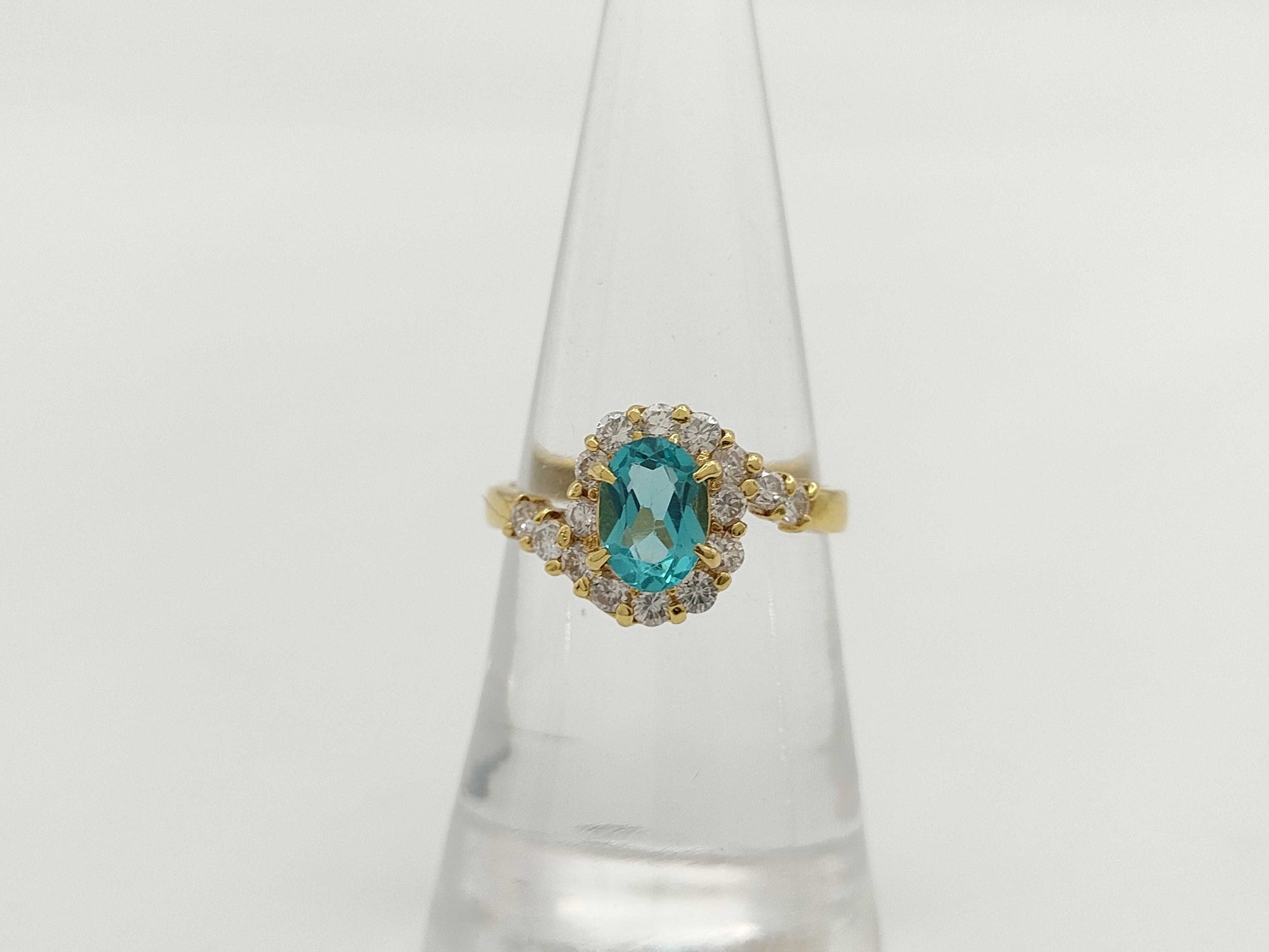 Colored Stone 0.84ct D0.46ct K18 3.3g Ring 