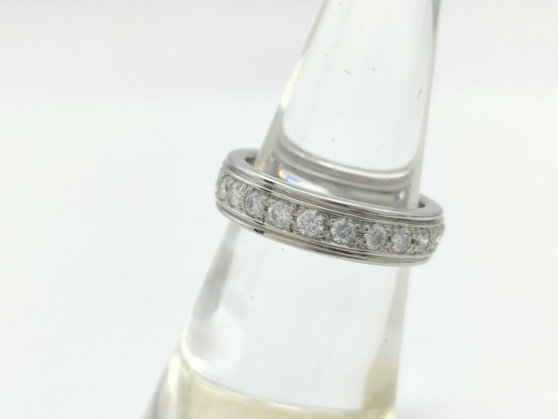 AX0.05ct D0.60ct Flueternity PT900 7.7g Ring 