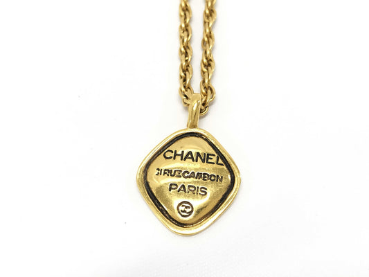 CHANEL Necklace Necklace