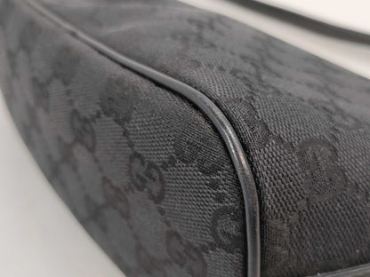 GUCCI GG Canvas Accessory Pouch Handbag Pouch