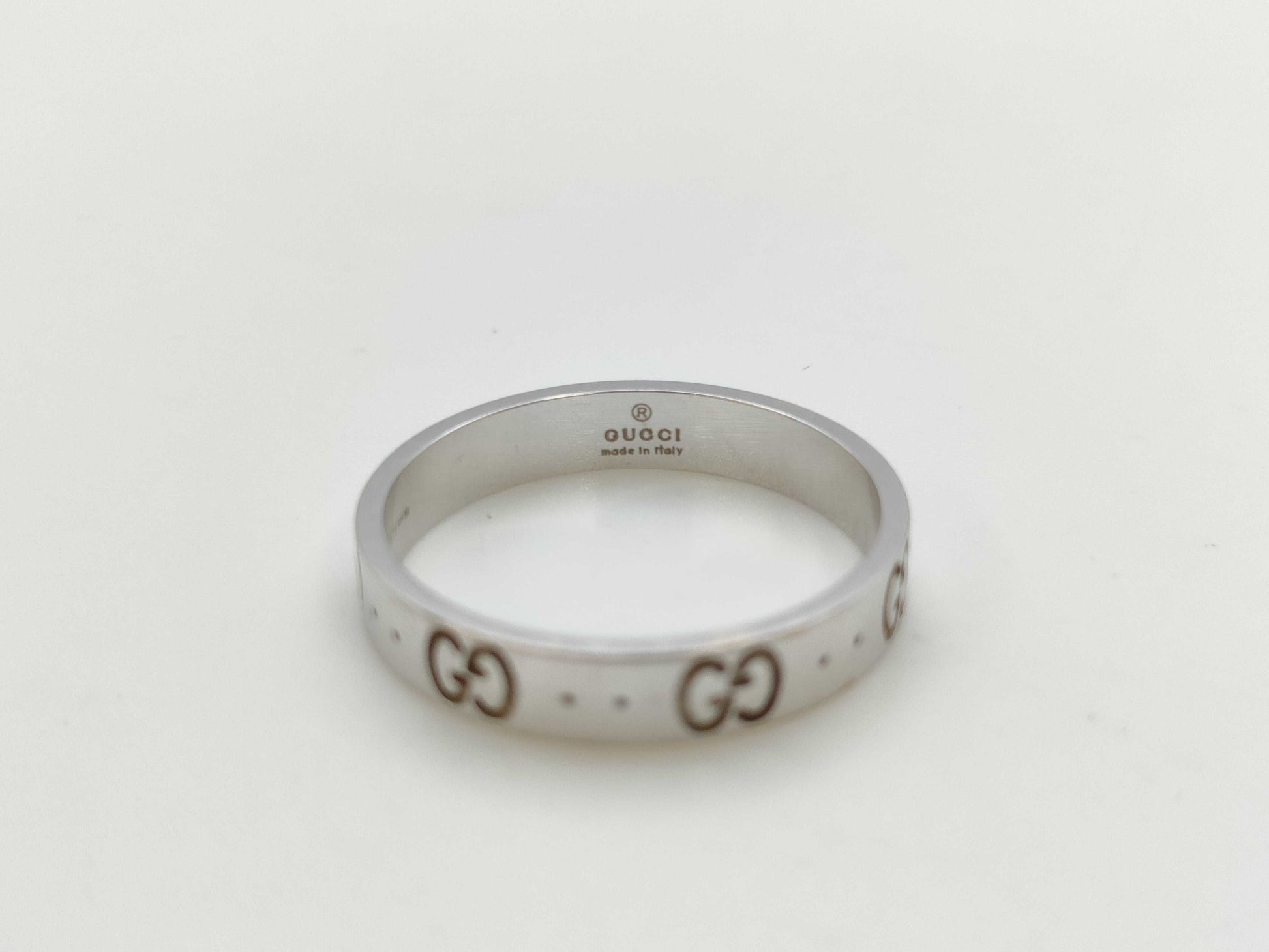 GUCCI Icon #22 WG 750 4.4g Ring 