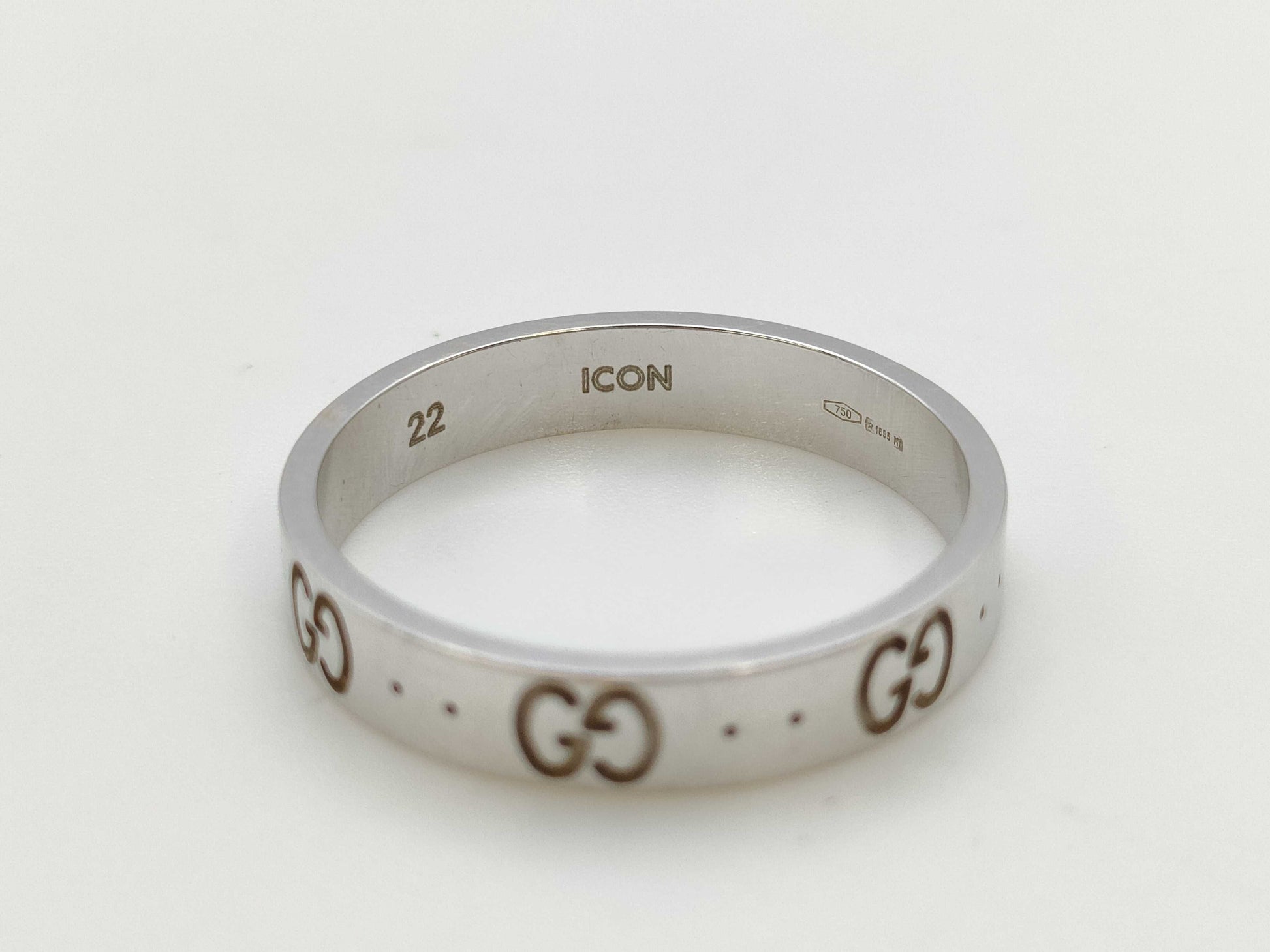 GUCCI Icon #22 WG 750 4.4g Ring 