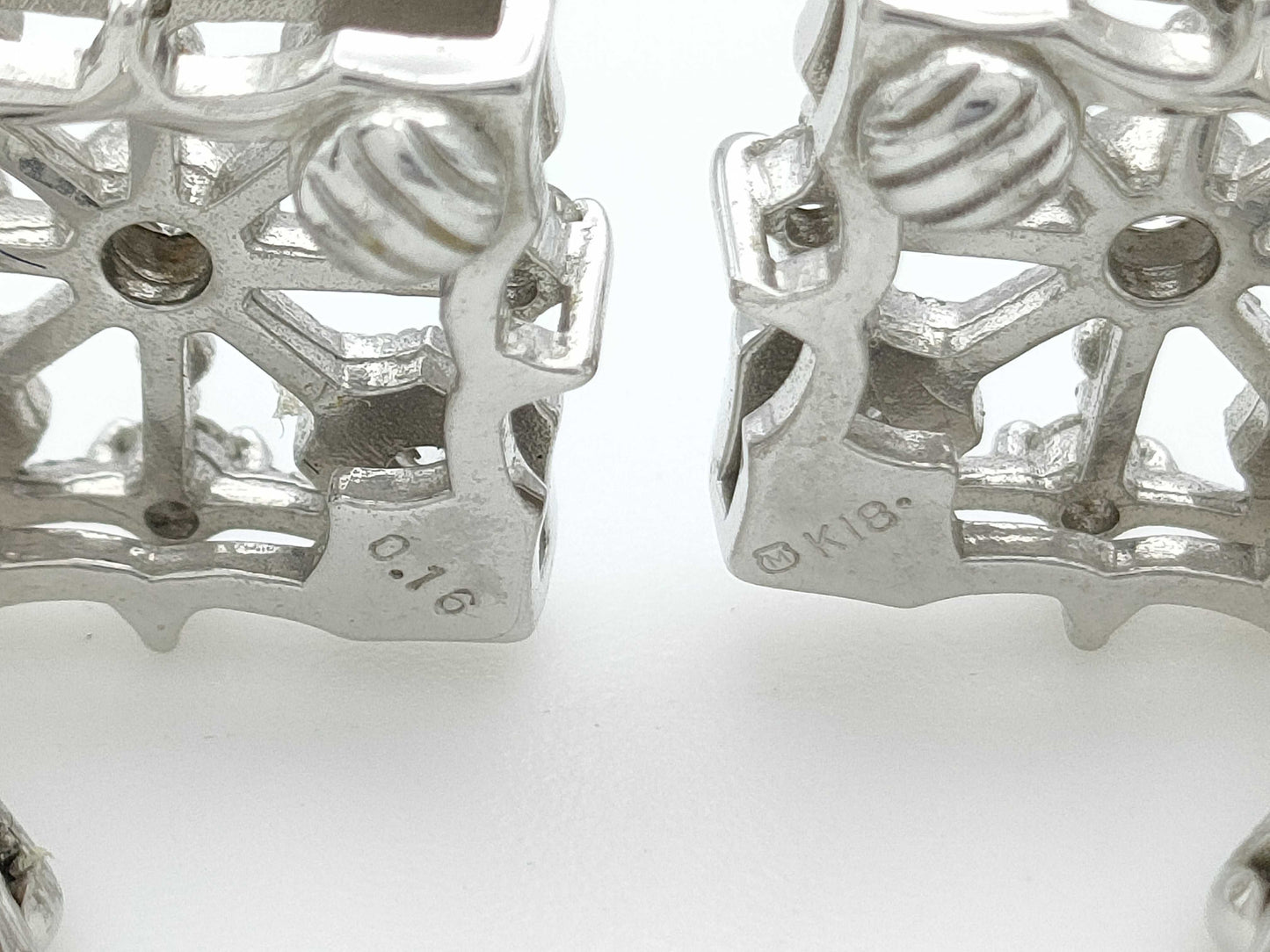 D0.16/0.16ct K18 6.6g Earrings 