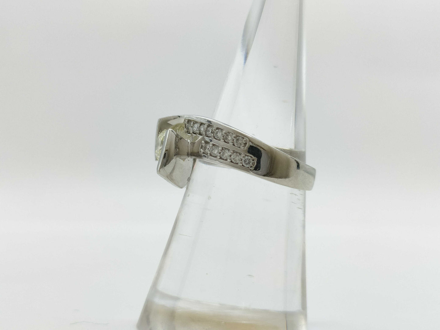 D0.35ct/0.27ct PT900 8.3g Ring 