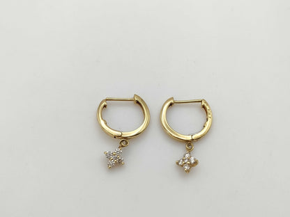 D0.07ct/0.07ct K18 1.5g Earrings 
