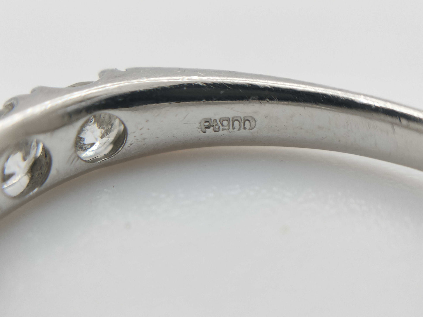D1.00ct PT900 2.7g Ring 