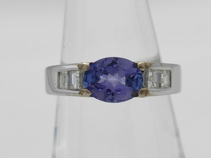 Tanzanite Diamond 750 6.0g Ring 