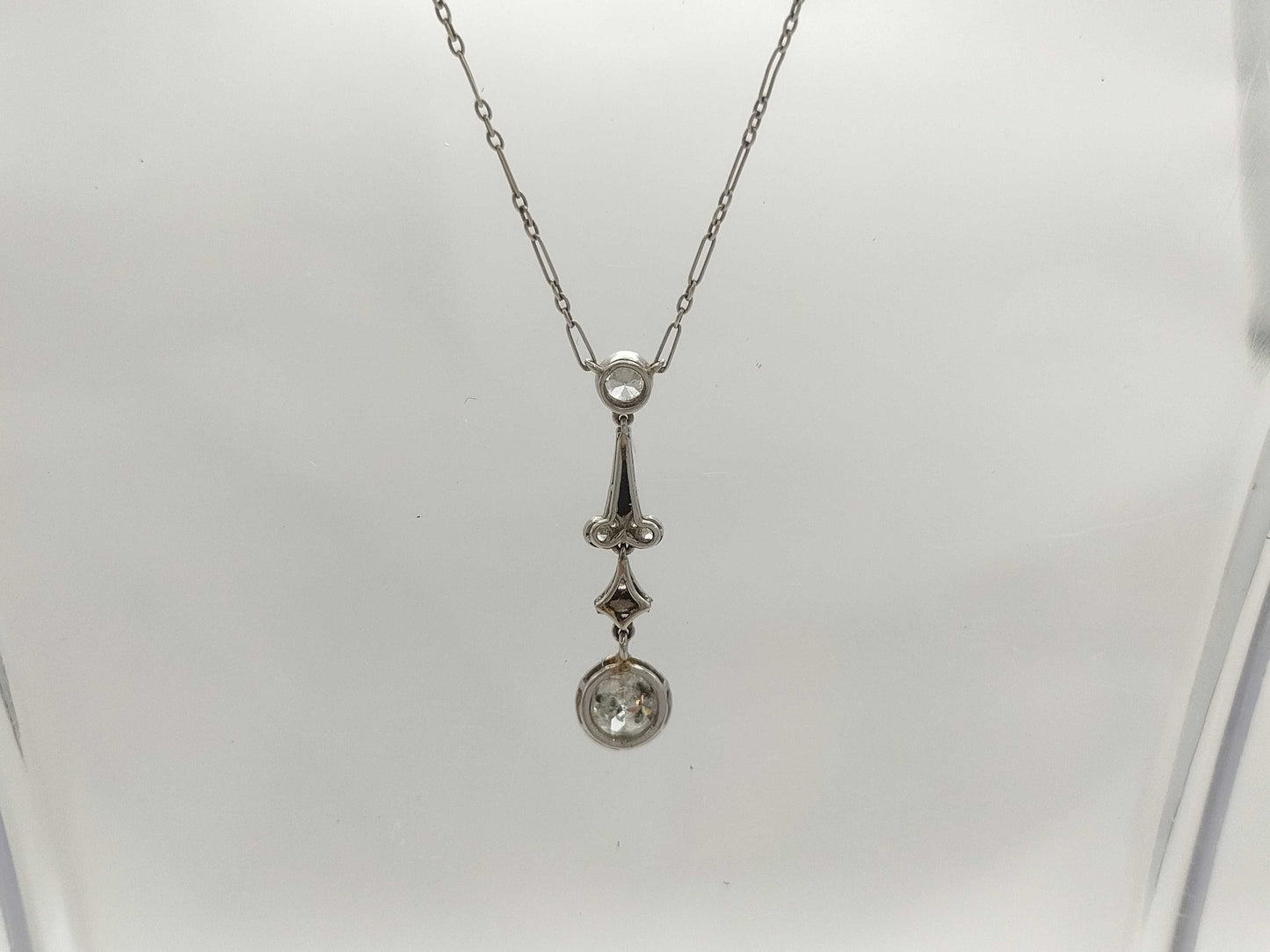Colored Stone Transparent Stone PT900 Diamond 4.2g Necklace 