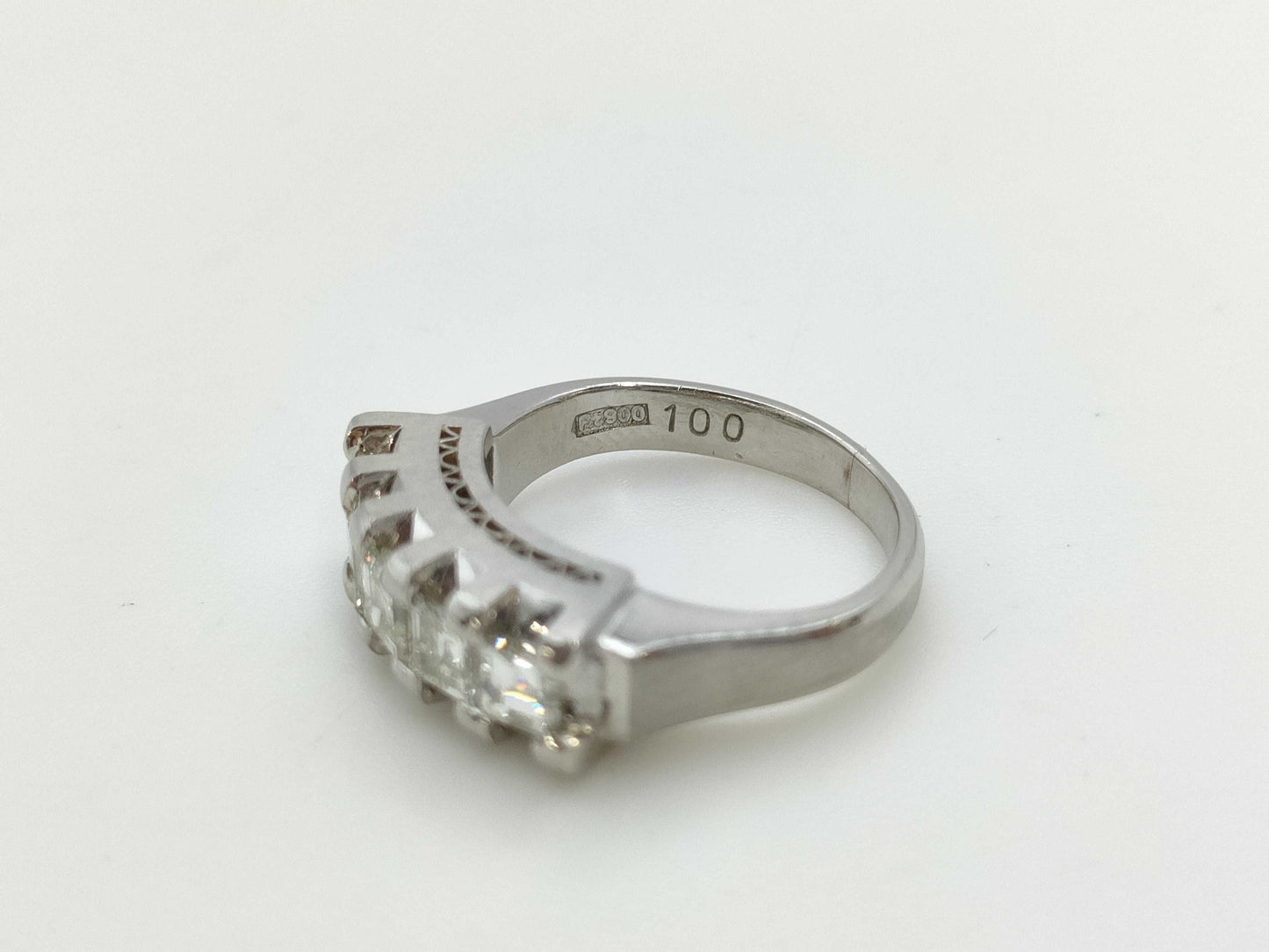 D1.00ct PT900 6.9g Ring 