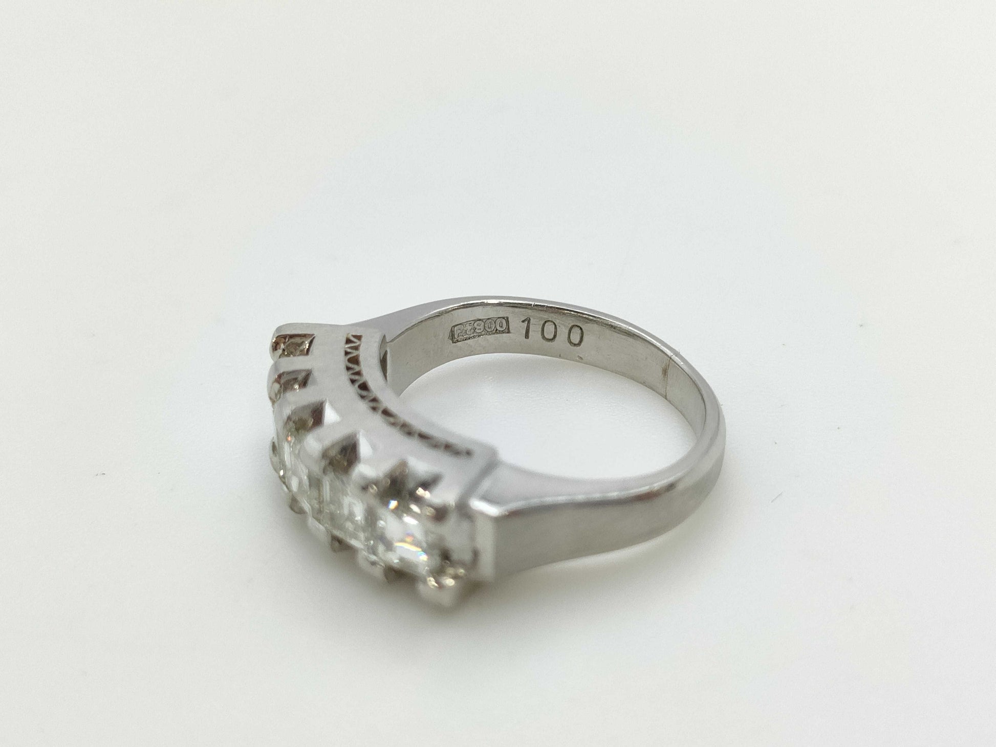 D1.00ct PT900 6.9g Ring 