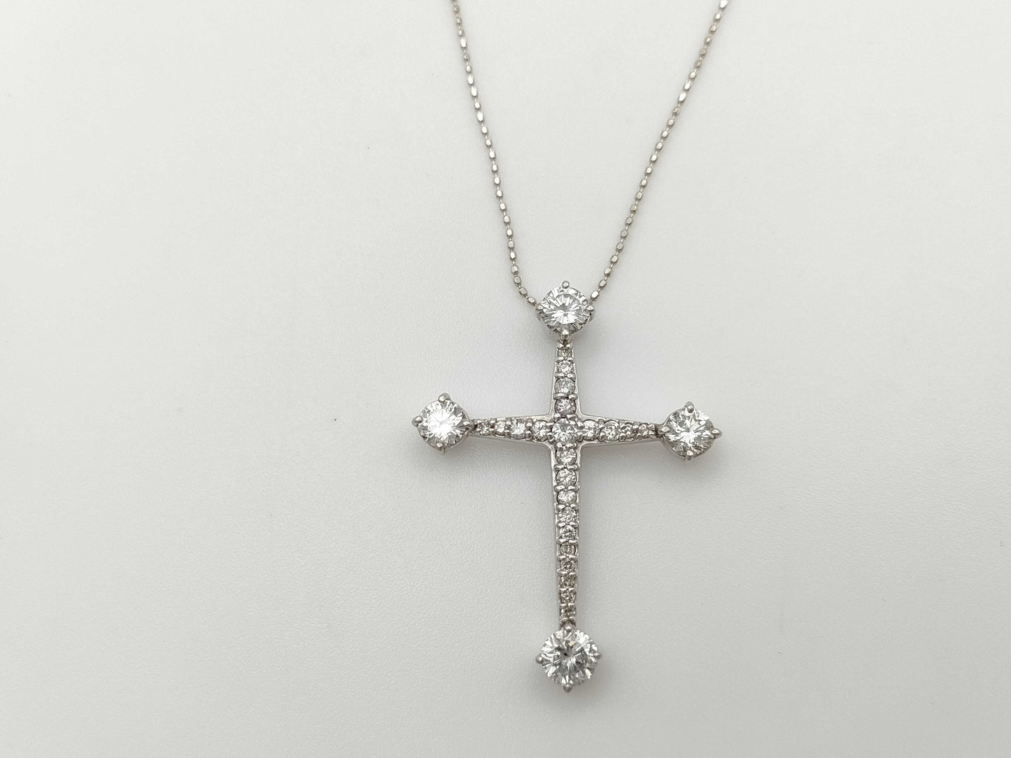 D0.40ct/1.61ct K18WG 5.6g Necklace 