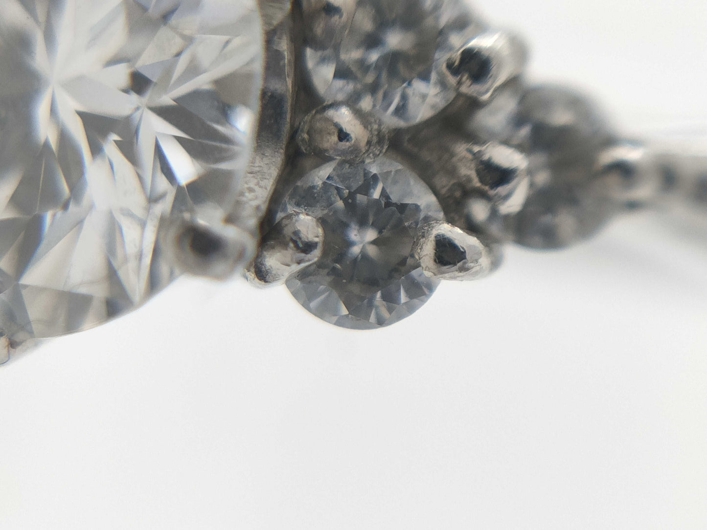 D0.557ct FD0.15ct PT1000 4.1g Ring 