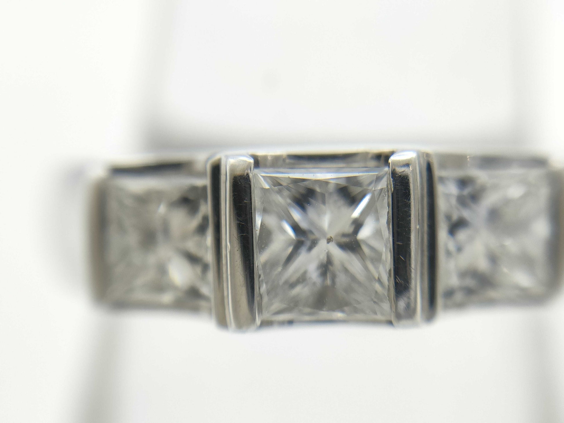 D1.00ct PT900 7.4g Ring 