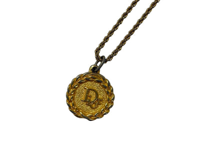 Dior logo necklace necklace