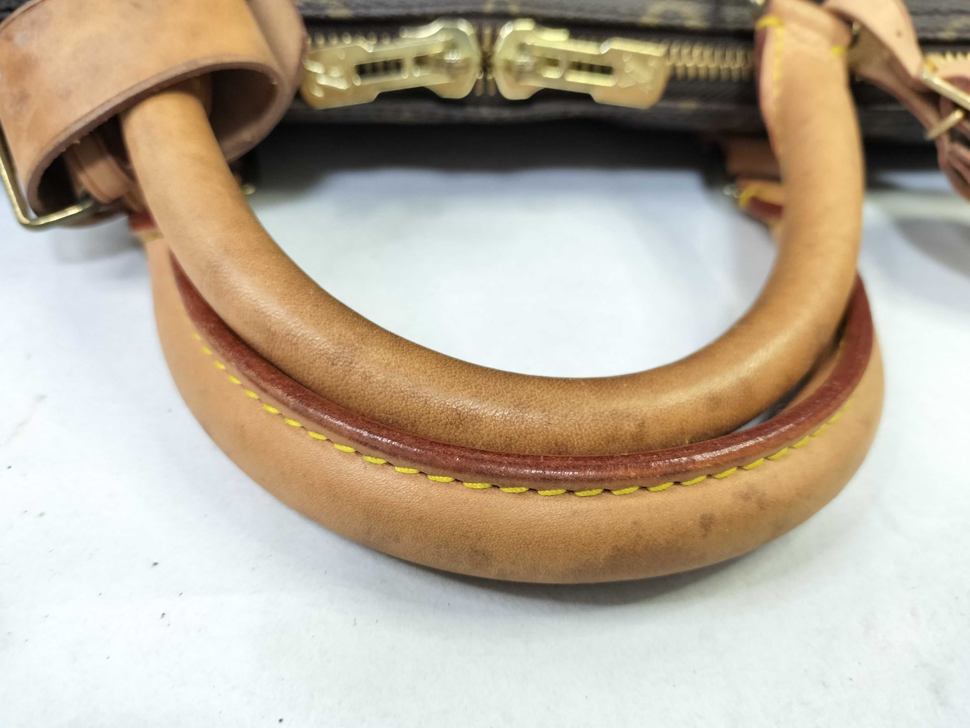 LOUIS VUITTON Monogram Louis Vuitton Monogram Keepall 60 Bandouliere VI1900 Boston Bag