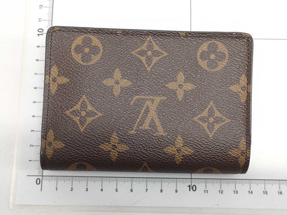 LOUIS VUITTON Giant Monogram Bifold Wallet 16-475 Wallet