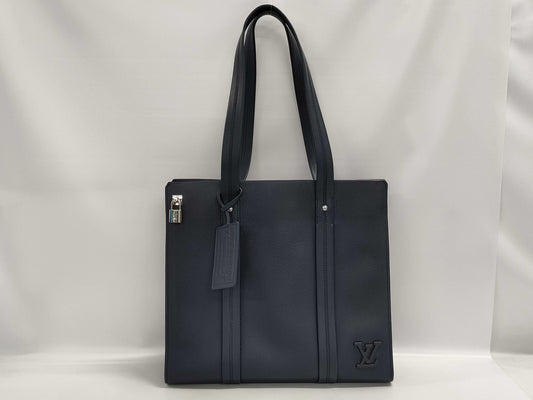LOUIS VUITTON LV Take Off Aerogram Navy Tote Bag