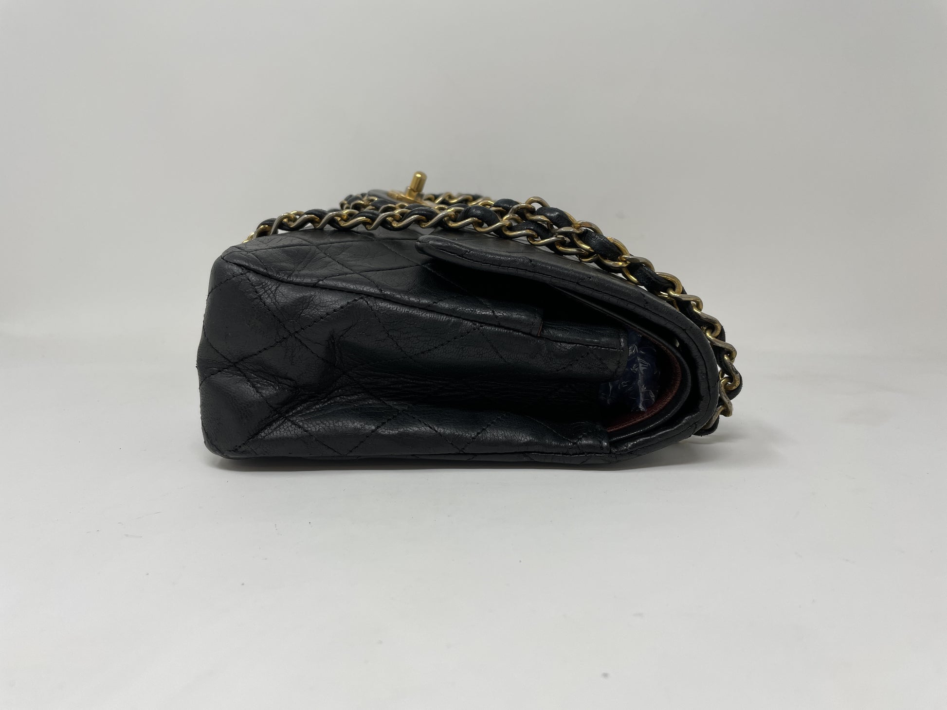 CHANEL CHANEL Shoulder Bag Matelasse Double Flap Gold Hardware Turn Lock Shoulder Bag