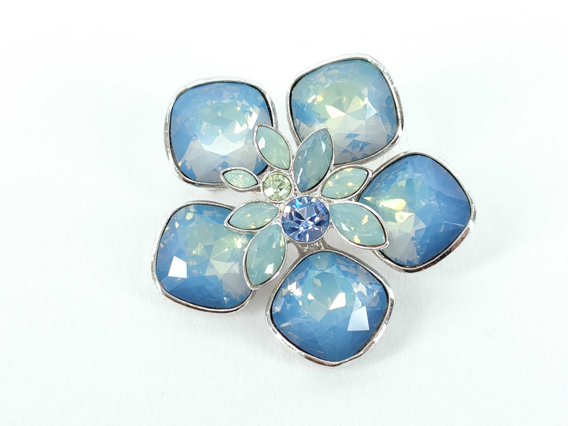 GIVENCHY Antique Flower Brooch