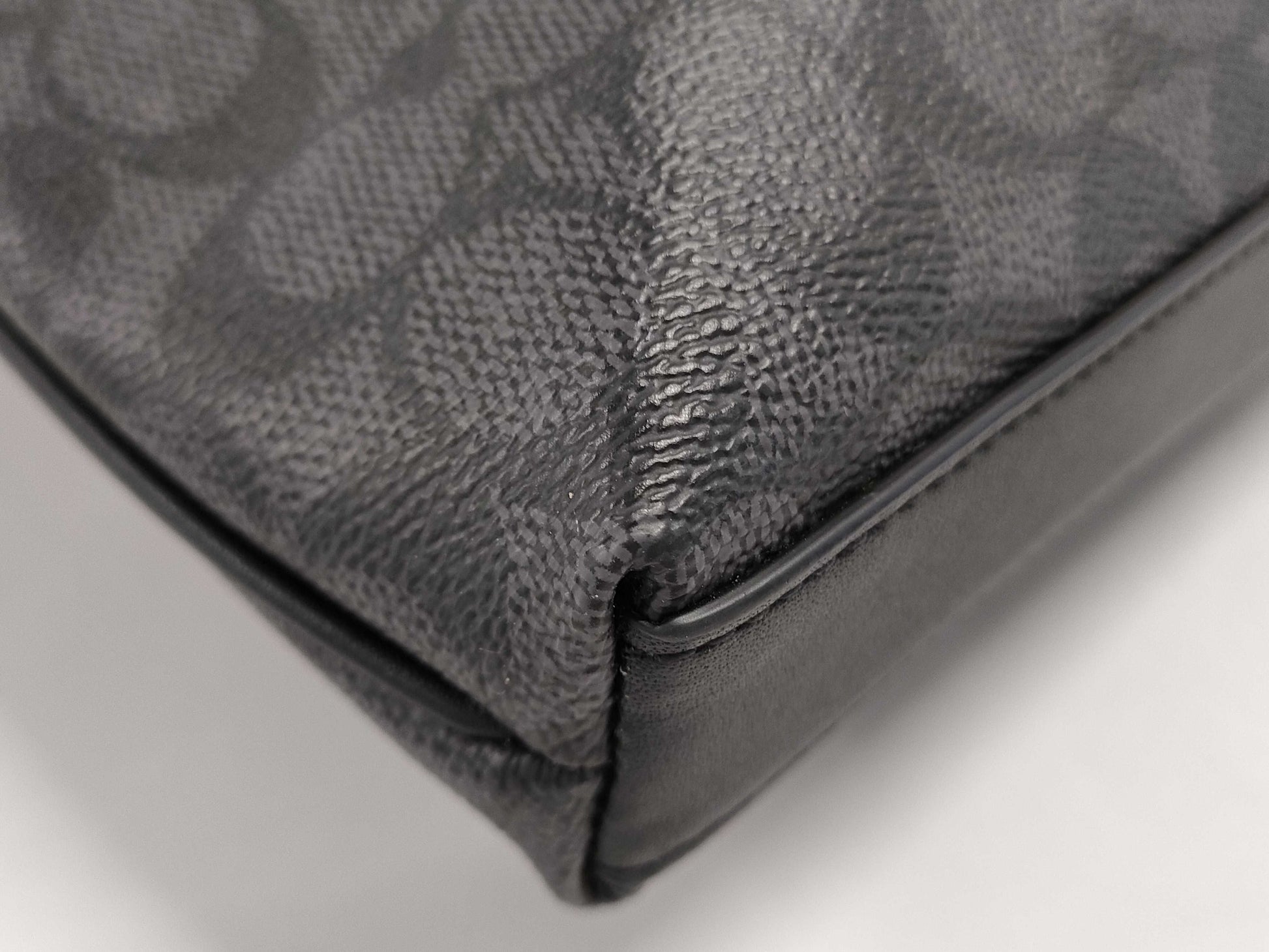 COACH Signature Pattern Black Shoulder Bag