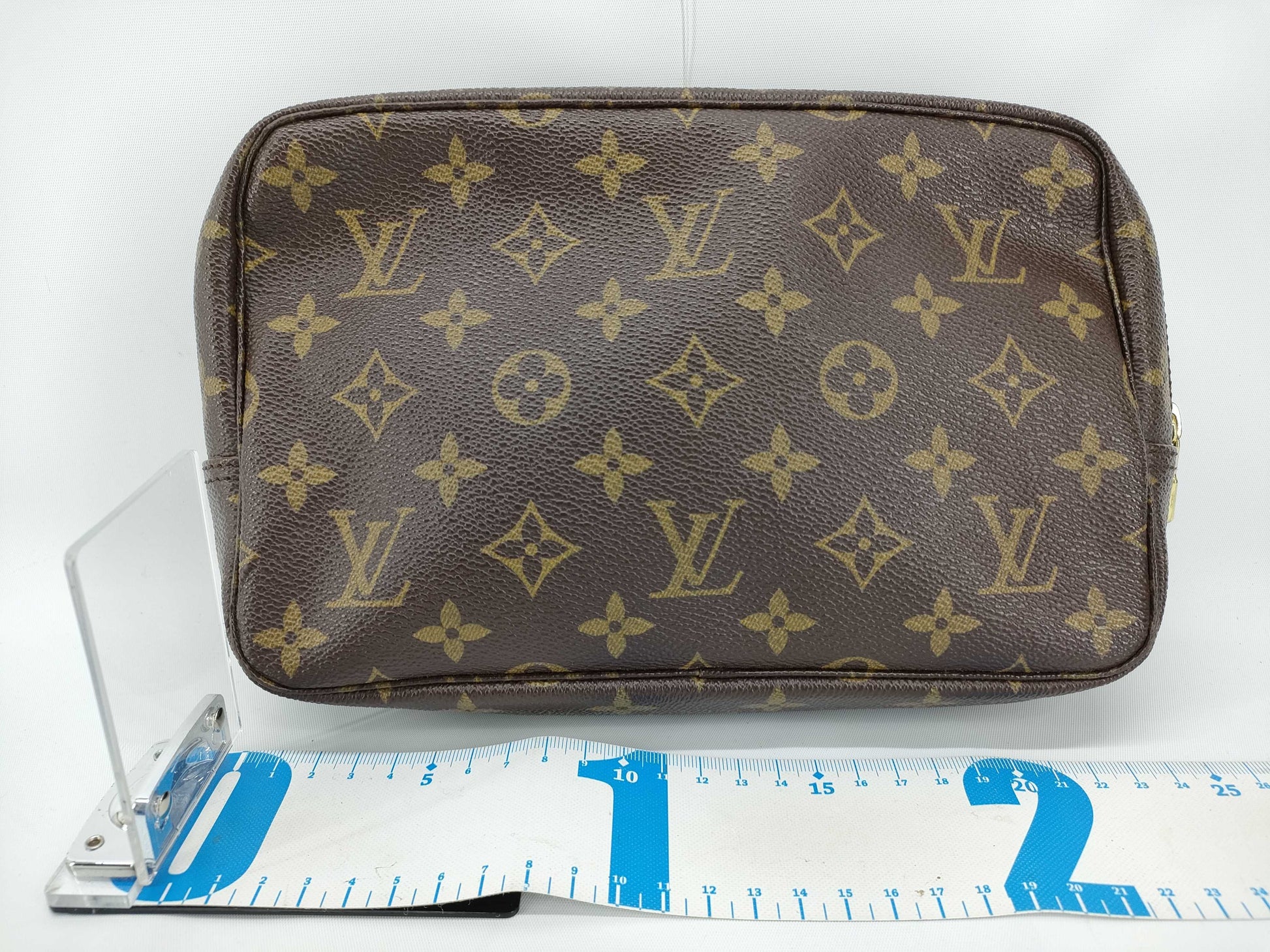 LOUIS VUITTON Monogram True Toilet Monogram Pouch