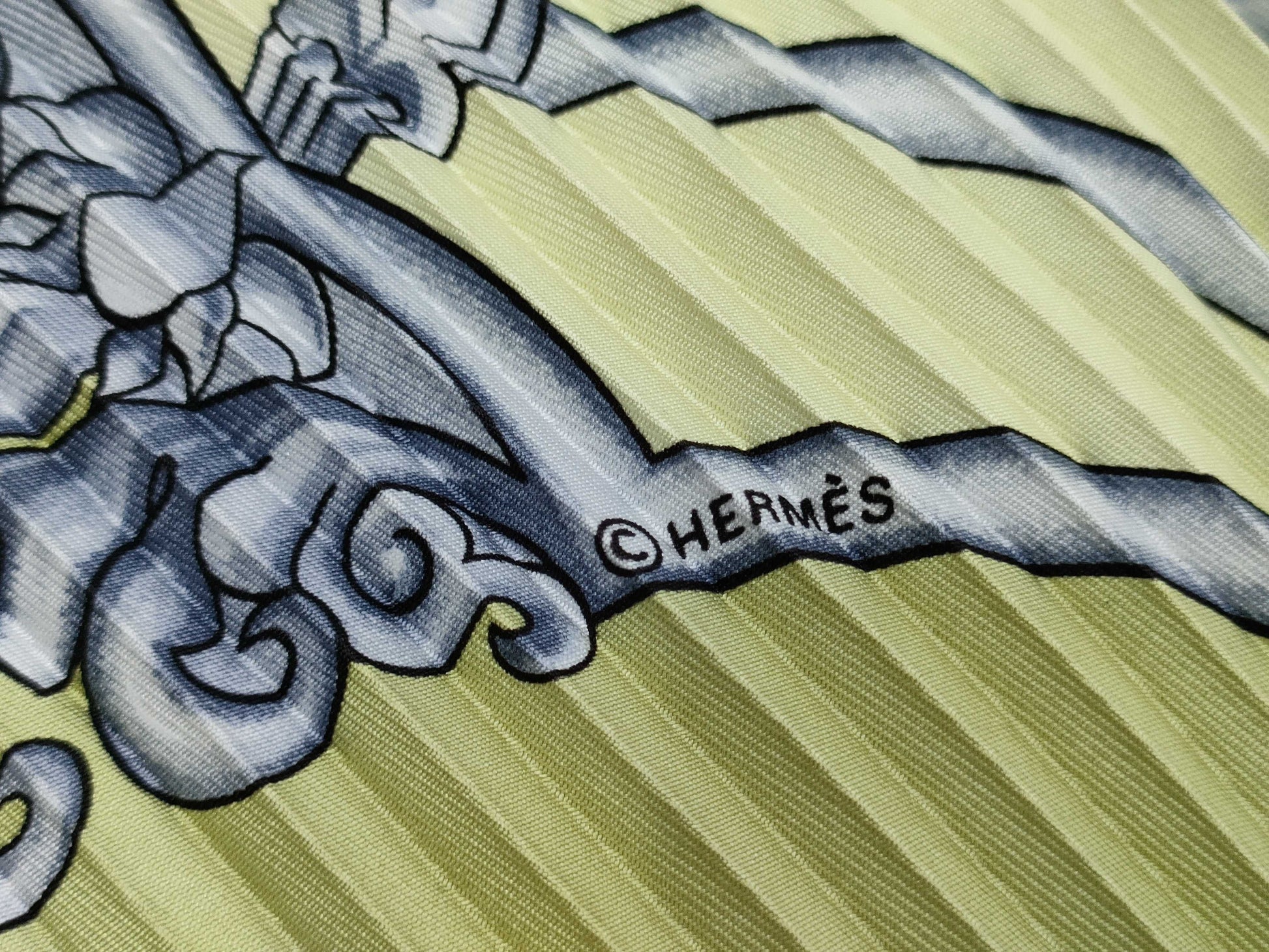 HERMES Scarves and other accessories