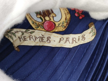 HERMES Carre Pleated Scarf Scarf