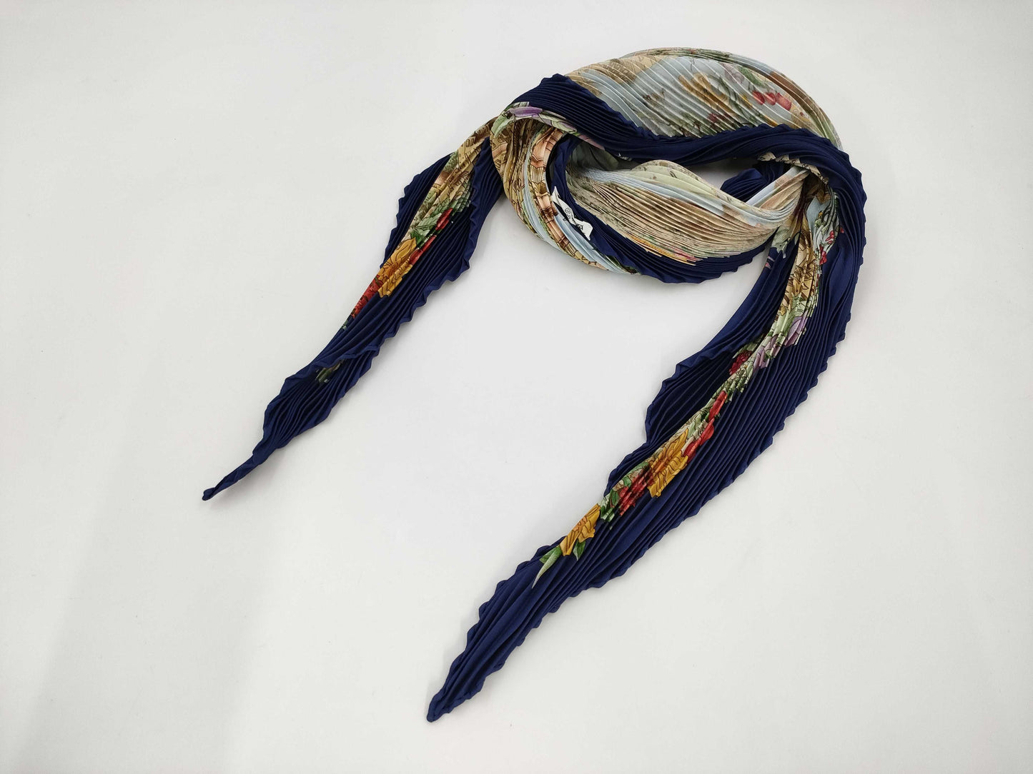 HERMES Carre Pleated Scarf Scarf
