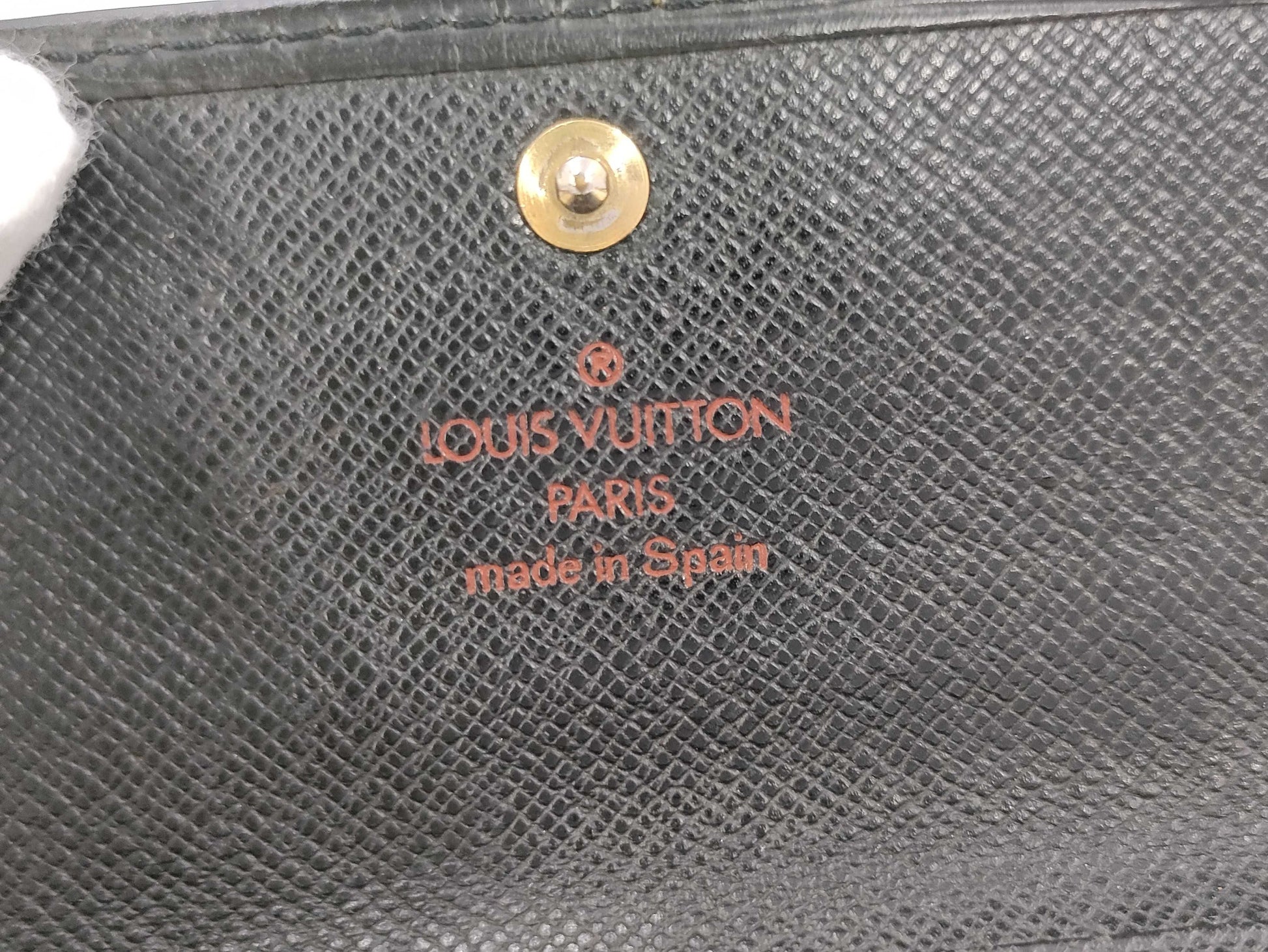 LOUIS VUITTON Epi Murticle 6 Noir M63812/CA0949 Key Case / Key Chain