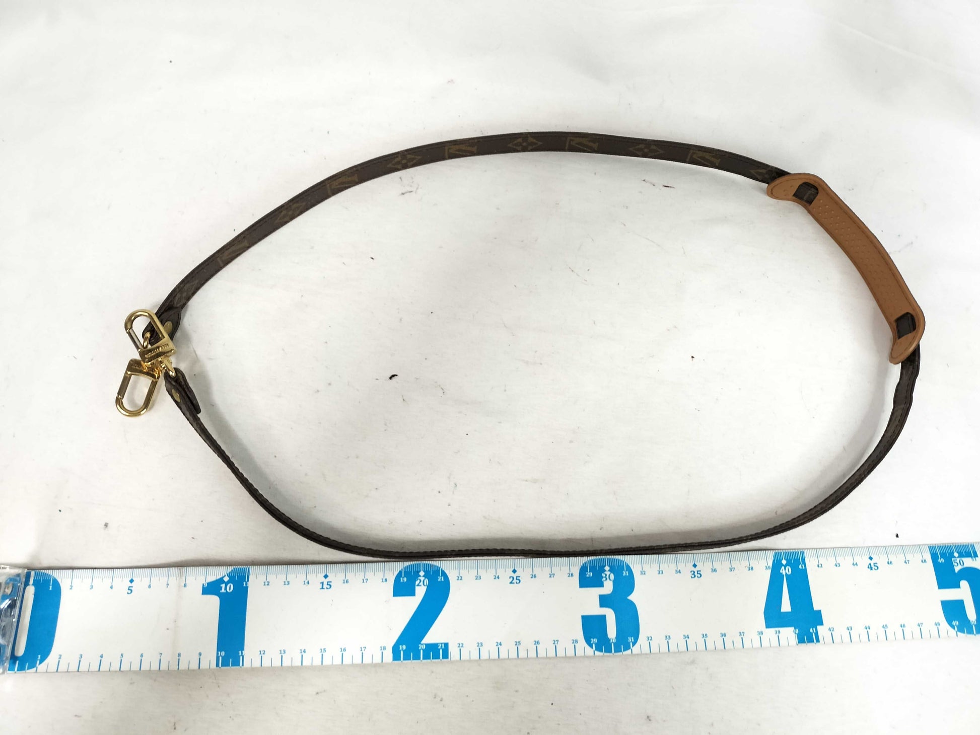 LOUIS VUITTON Monogram Shoulder Strap