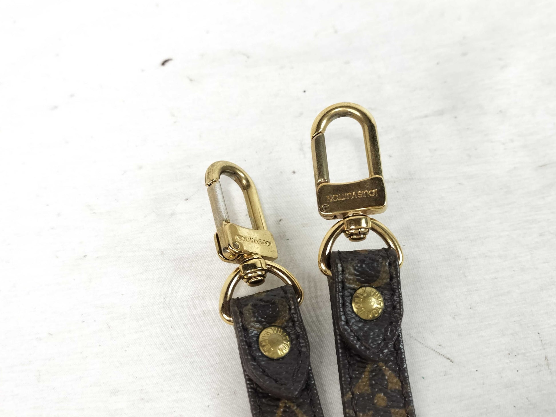 LOUIS VUITTON Monogram Shoulder Strap