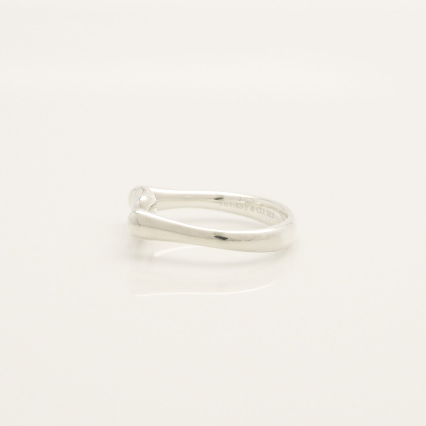 Tiffany & Co. Bean Ring, 925 Sterling Silver, 2.66g