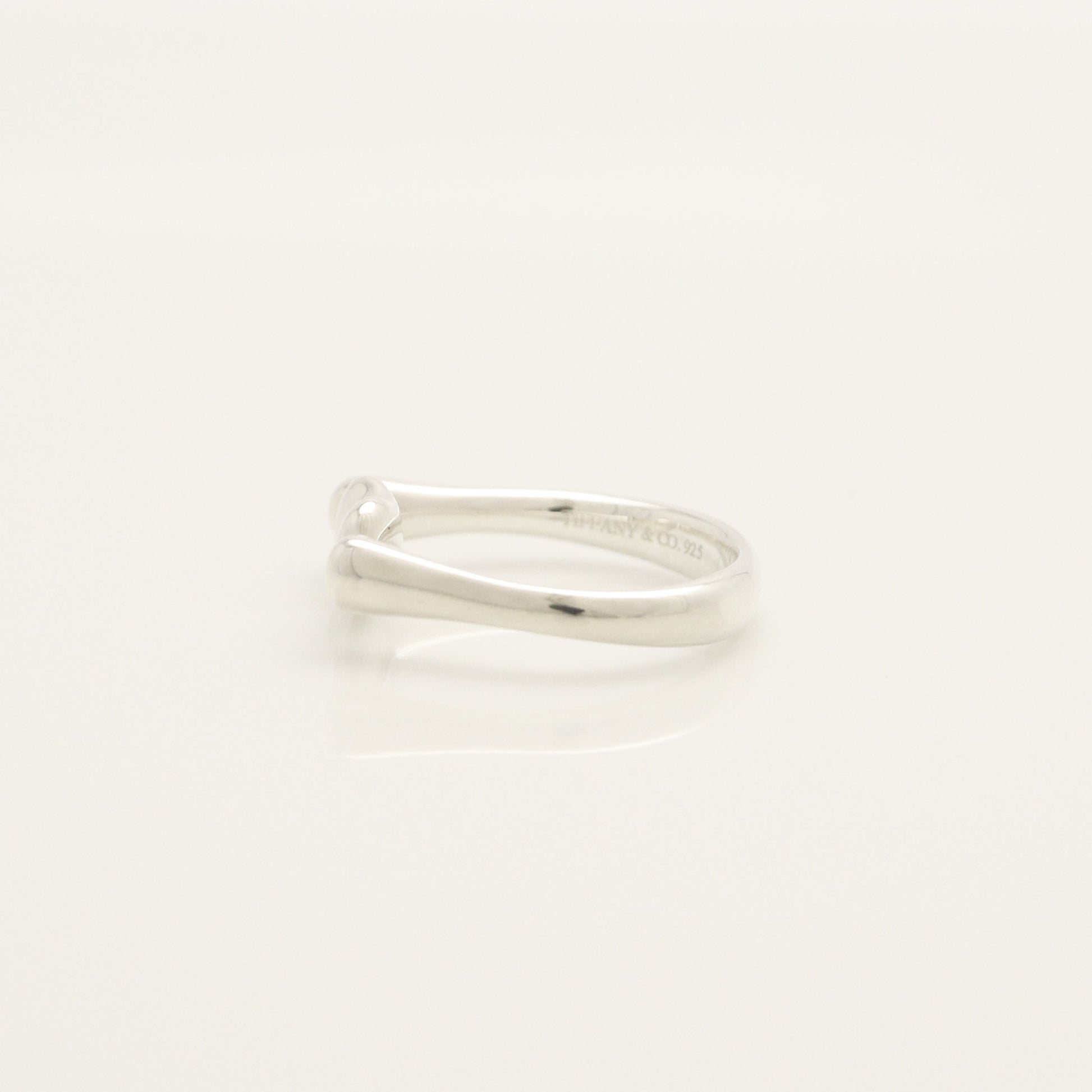 Tiffany & Co. Bean Ring, 925 Sterling Silver, 2.66g