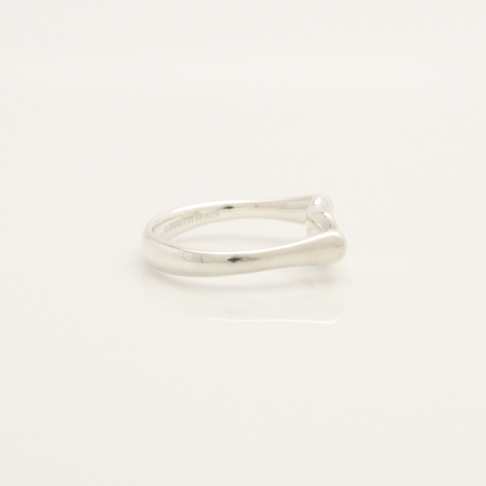 Tiffany & Co. Bean Ring, 925 Sterling Silver, 2.66g