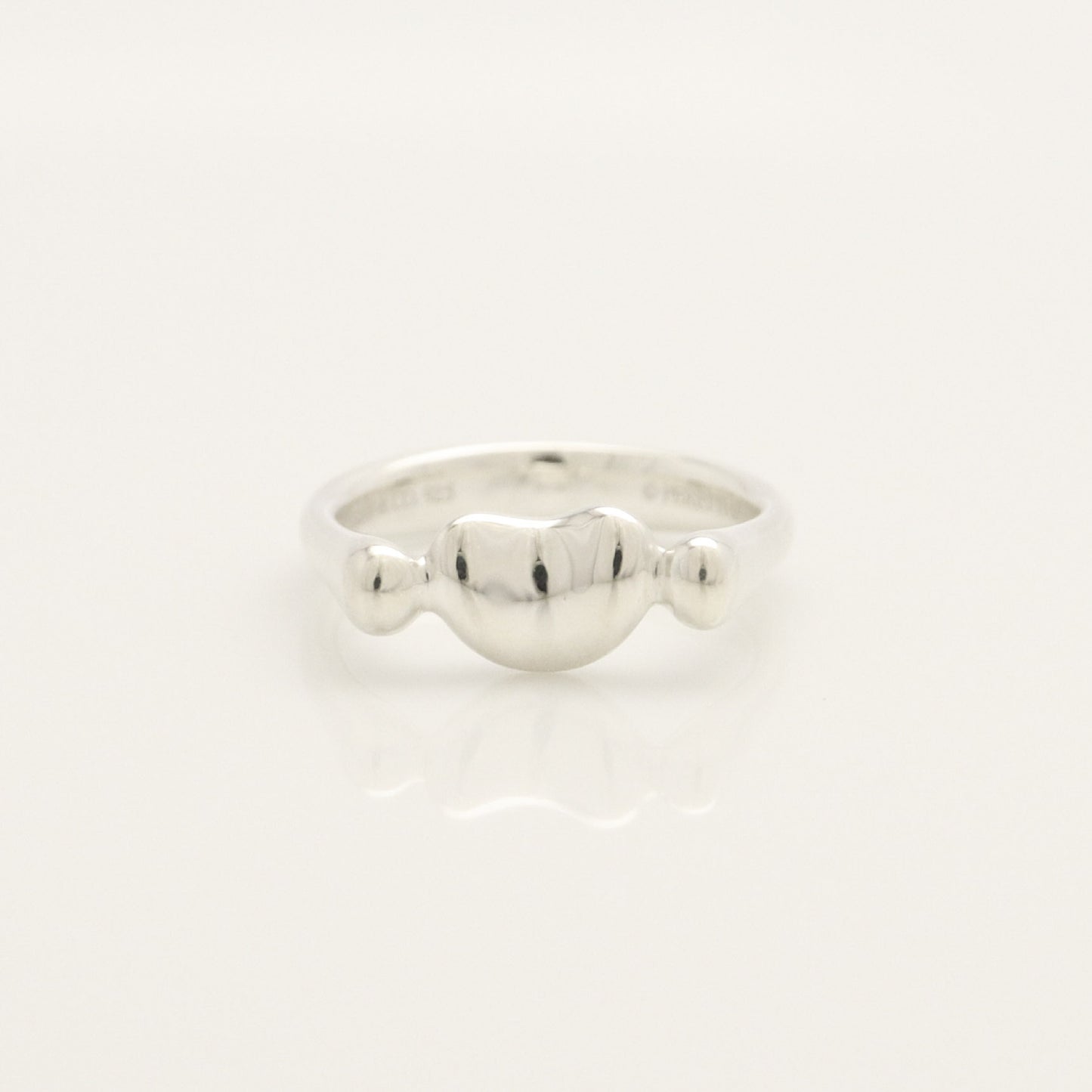 Tiffany & Co. Bean Ring, 925 Sterling Silver, 2.66g