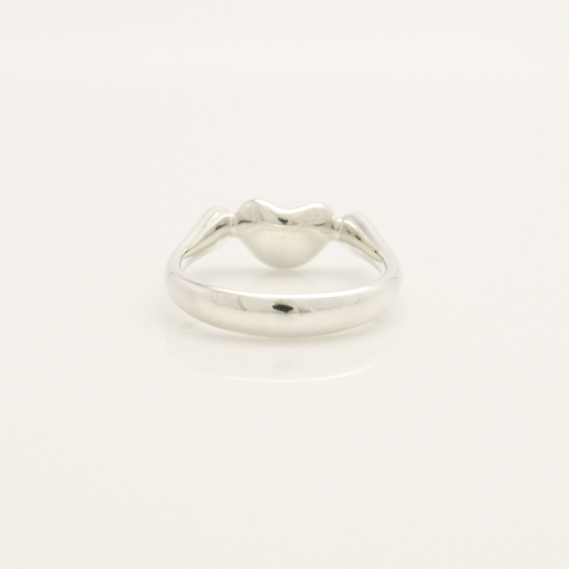 Tiffany & Co. Bean Ring, 925 Sterling Silver, 2.66g