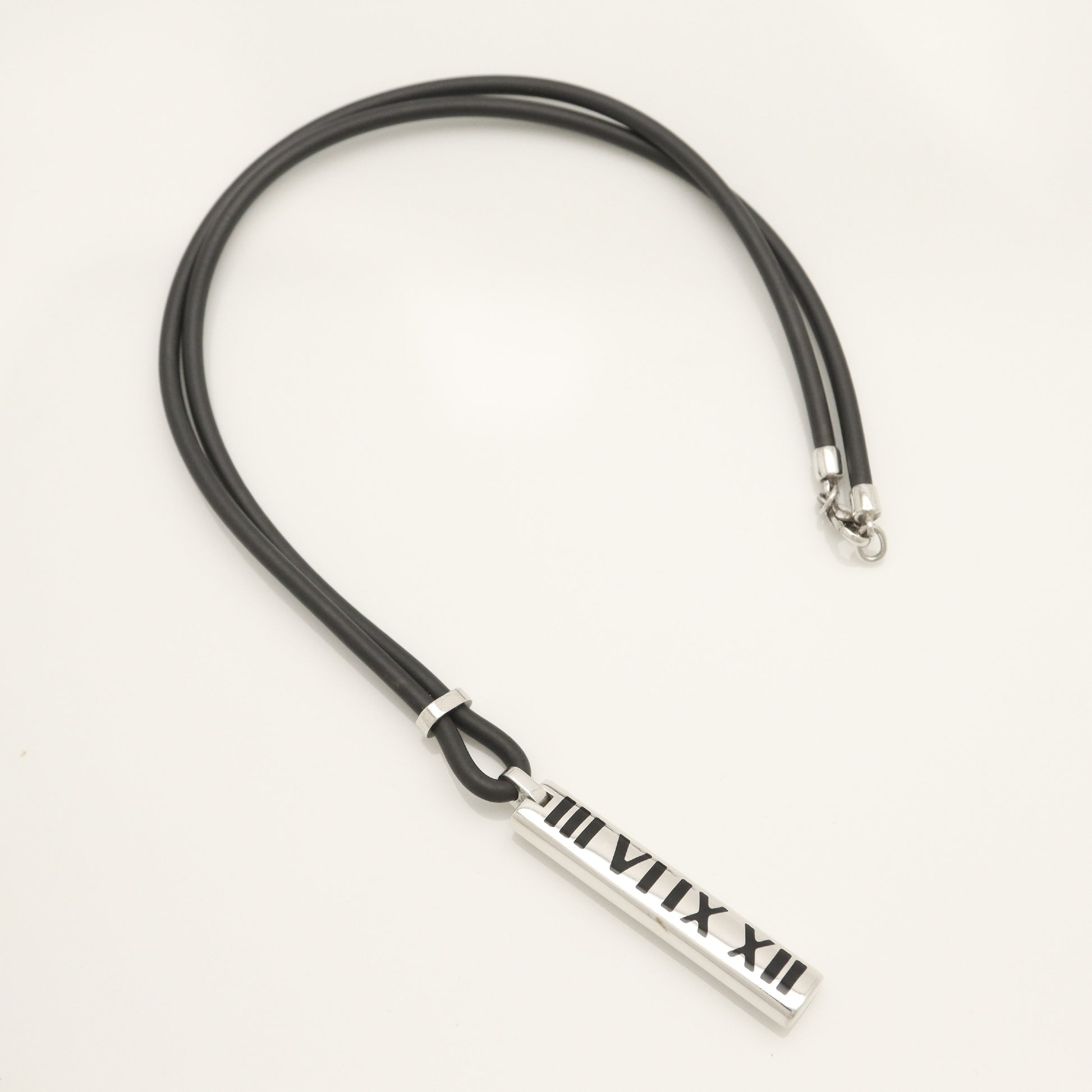 Tiffany & Co. Atlas Bar Rubber Cord Necklace, 925 Sterling Silver, Weight: 15.31g