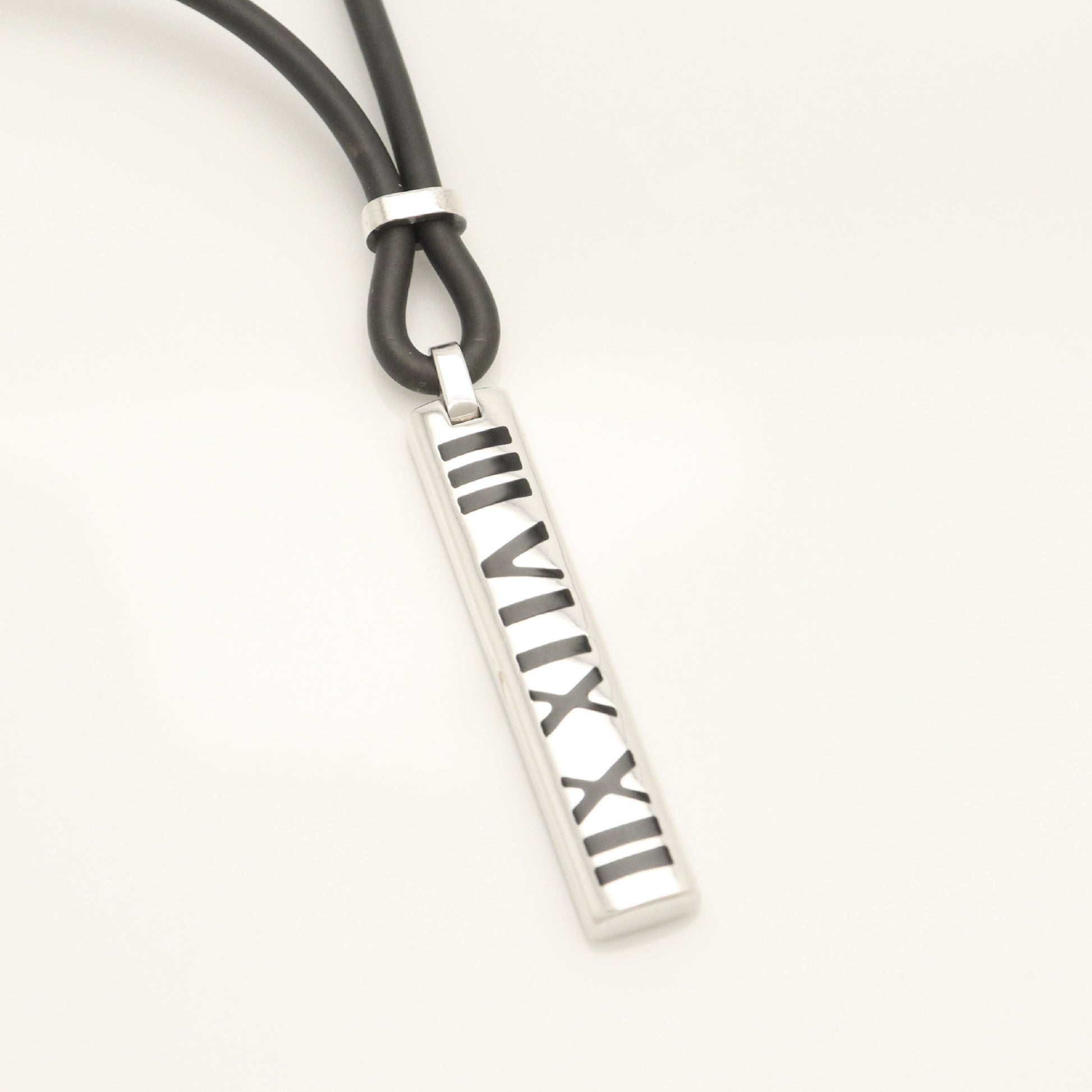 Tiffany & Co. Atlas Bar Rubber Cord Necklace, 925 Sterling Silver, Weight: 15.31g