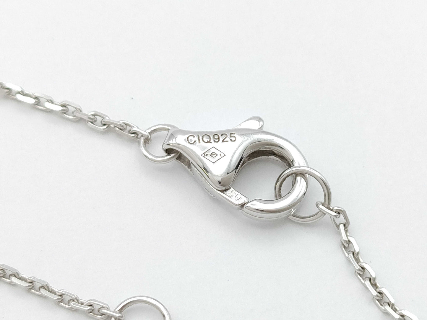 Cartier Amulet Diamond WG Au750 4.8g Necklace