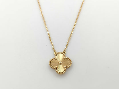 Van Cleef&Arpels Vintage Alhambra Guilloche YG Au750 6.9g Necklace 