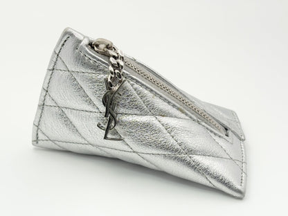 SAINT LAURENT 669925 Berlingo Triangle Leather YSL Logo Charm Coin Case with Keyring Metallic Silver Coin Case