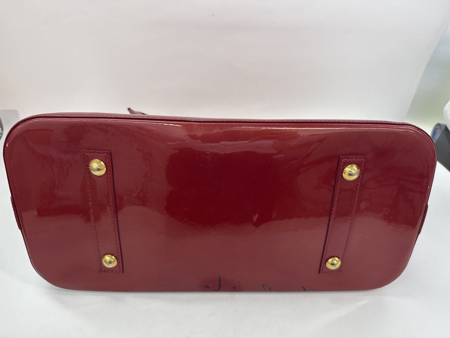 LOUIS VUITTON Alma GM Vernis Handbag