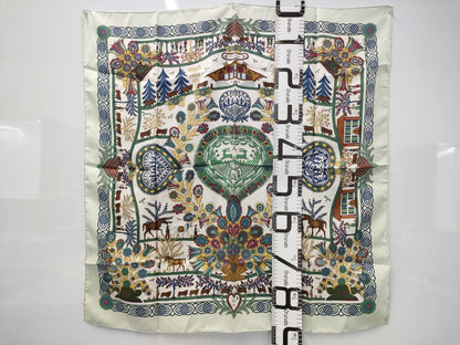 HERMES Carre90 Scarf