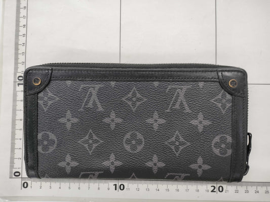 LOUIS VUITTON LV M80558 Eclipse Trunk Zippy Wallet RFID Tag Wallet