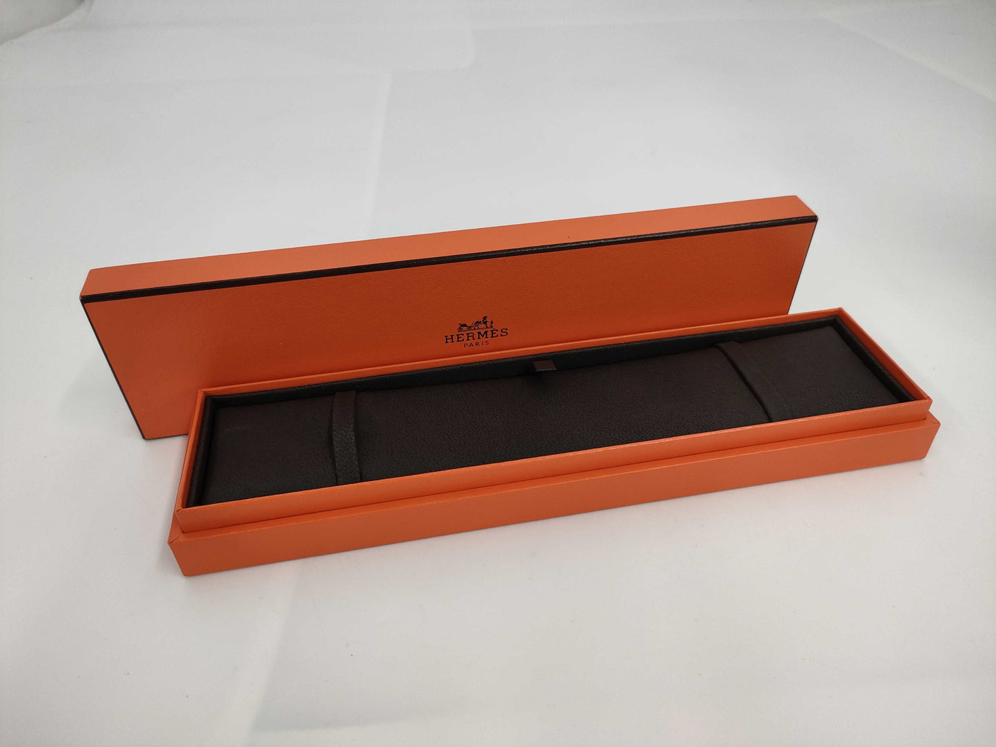 HERMES Schone Dunkle MM 16 Frames 61.4g SV925 Bracelet Bracelet Bangle