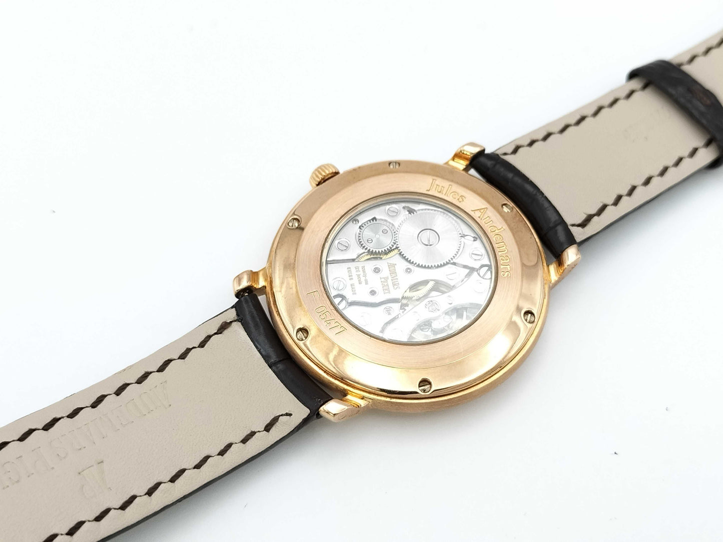 AUDEMARS PIGUET 15056OR.OO.A067CR.02 F05477 Hand-wound 18K Gold Boys' Watch