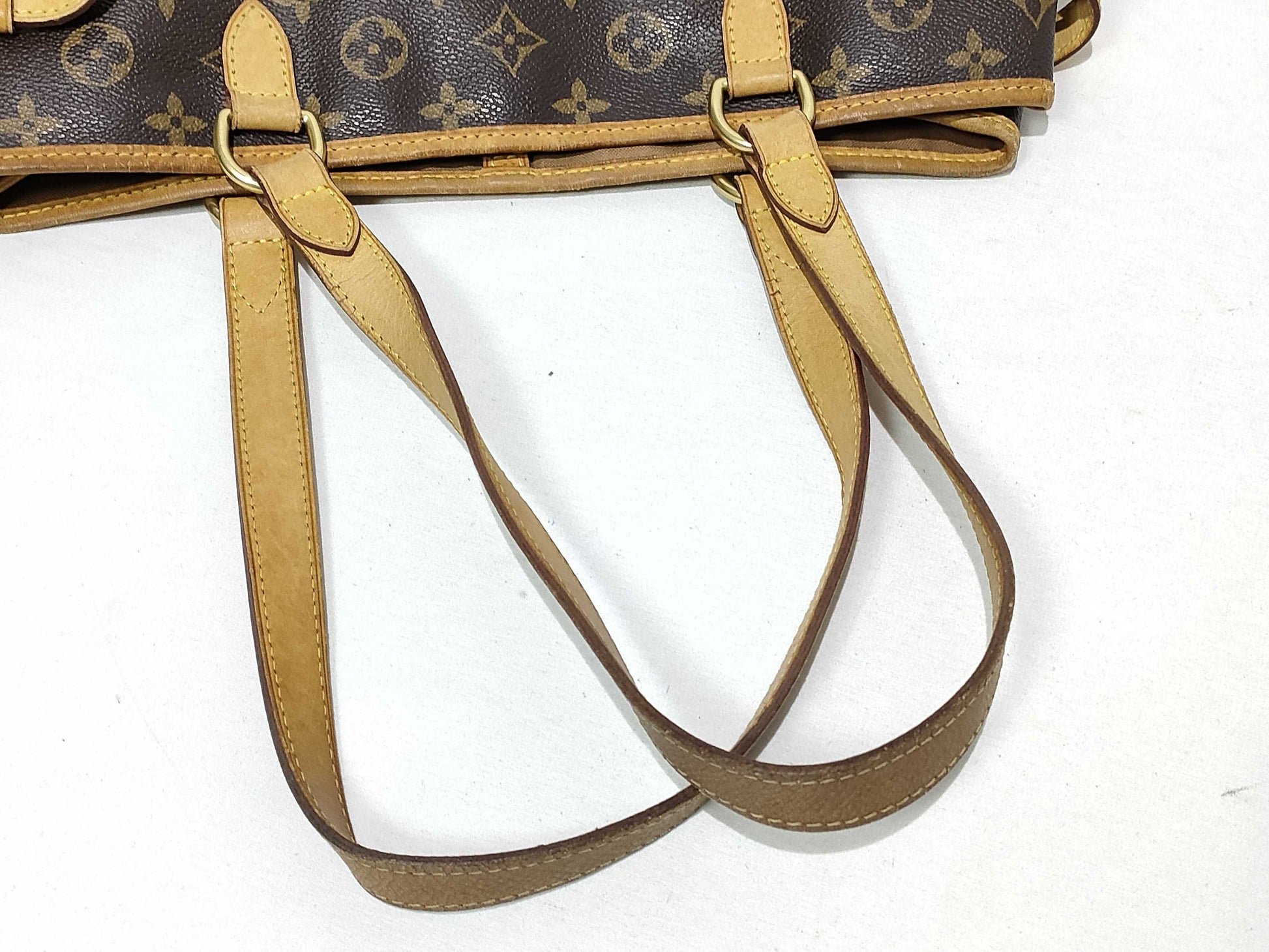 LOUIS VUITTON Monogram Vuitton Batignol Ocsontal Tote Bag