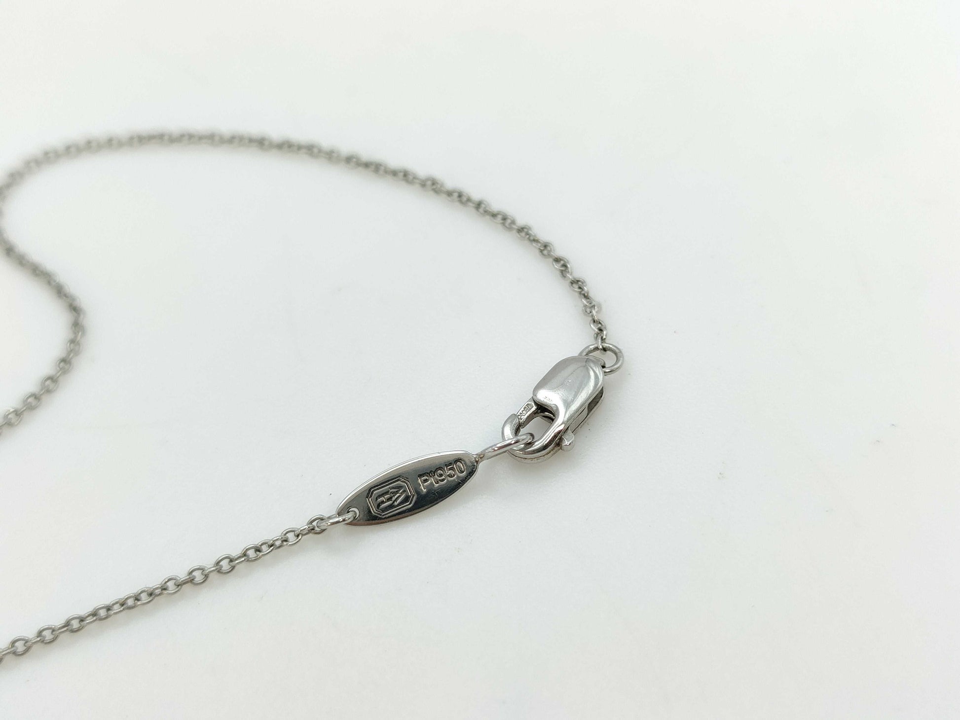 HARRY WINSTON Mini Cross Diamond Pt950 3.6g Necklace 