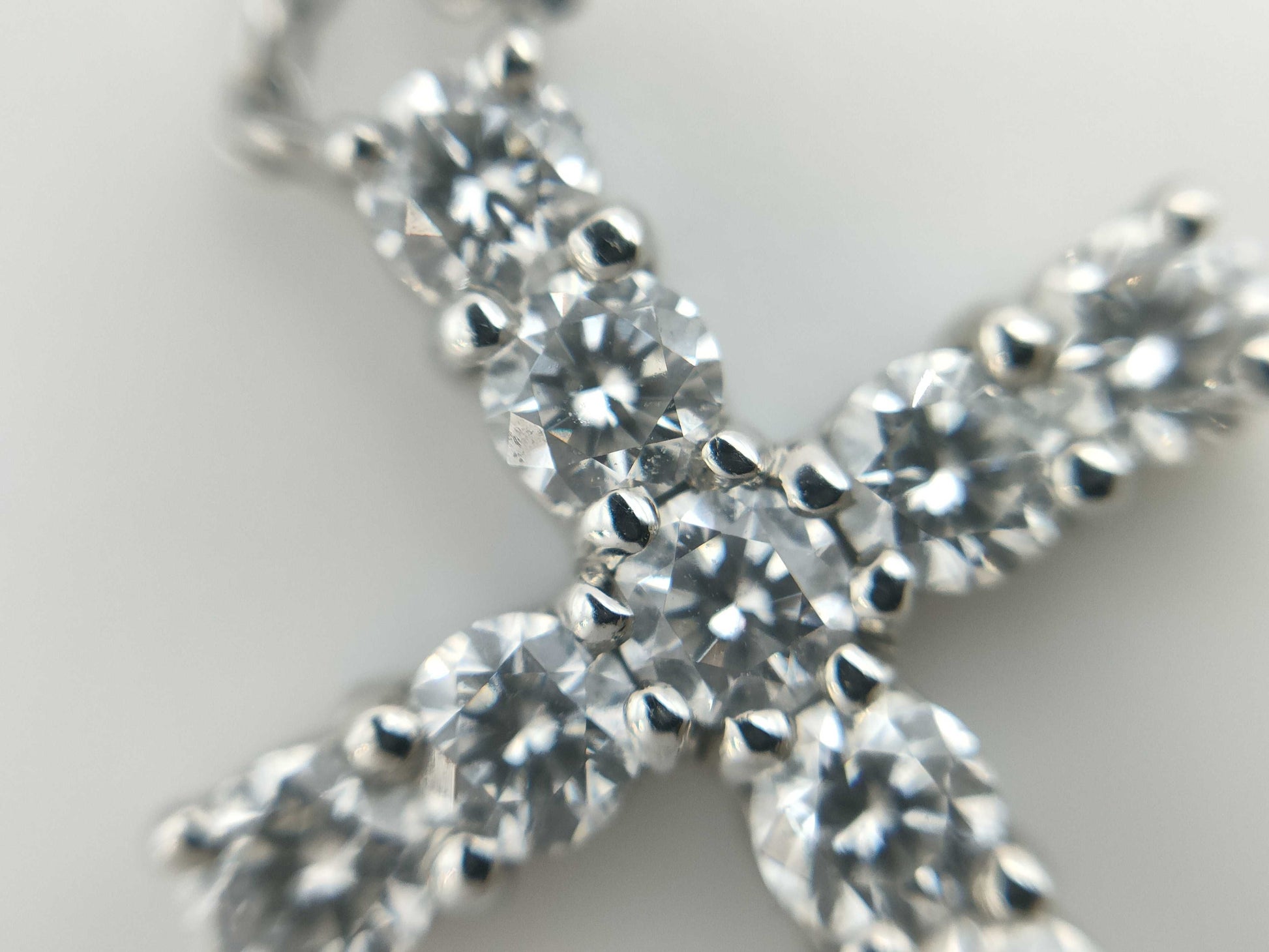 HARRY WINSTON Mini Cross Diamond Pt950 3.6g Necklace 